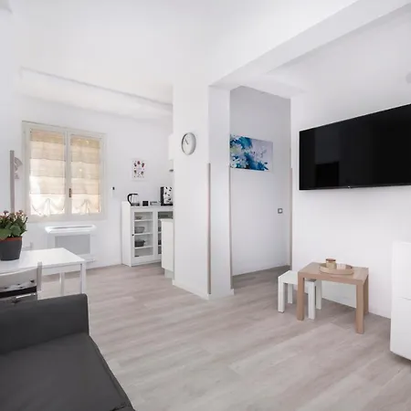 Bros House בית נופש סורנטו